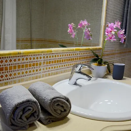 Cristina Mar * Αλμπουφέιρα